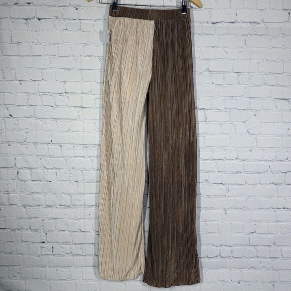 Fashion Nova Two Tone Pleated Set Neutral Chic Wide Leg Matching Set Outfit - Picture 15 of 16